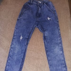 Girls Denim Blue Jeans (Size:6)